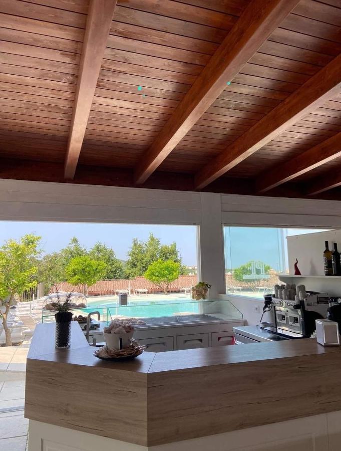 Agriturismo Nonno Luigino ヴィーコ・エクエンセ エクステリア 写真